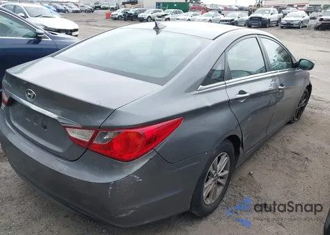 2013 Hyundai Sonata Gls z USA, uszkodzony, nr VIN 5NPEB4AC2DH675440